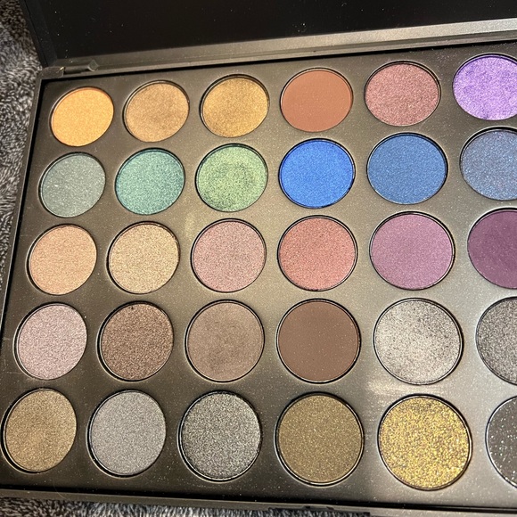 Morphe Original First Edition 35D Eyeshadow Palette - Picture 5 of 6